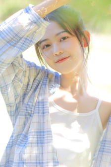 大屁股妇女流出白浆